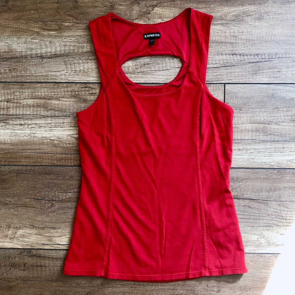 ♥️ Red Express tank top